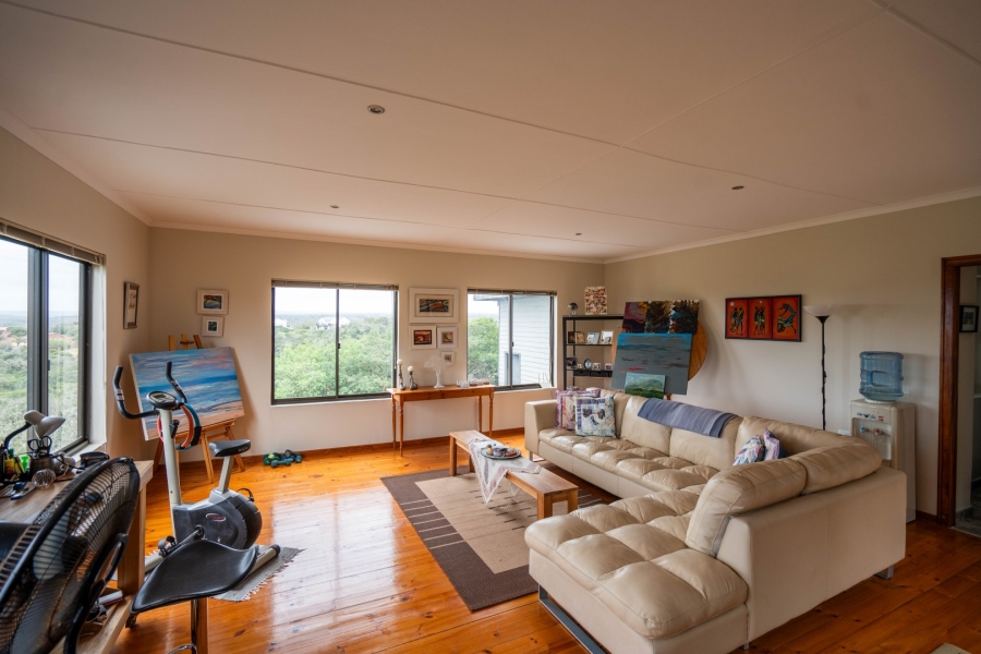 3 Bedroom Property for Sale in Seafield Eastern Cape